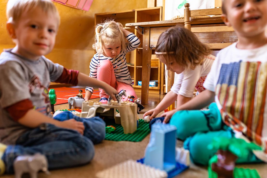 Gruppe Kleinkinder